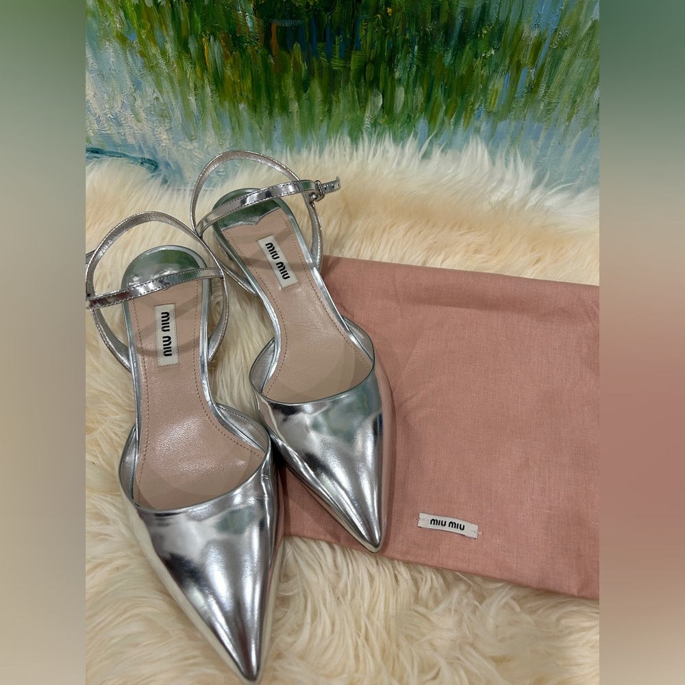 Authentic Miu Miu size 37 Leather Slingback Pumps Silver Pointed-Toes